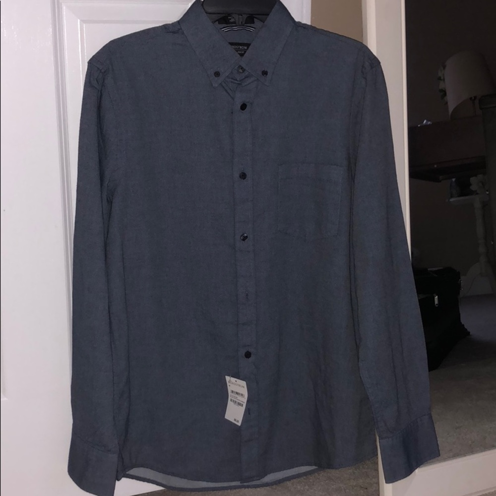 NORDSTROM BUTTON DOWN